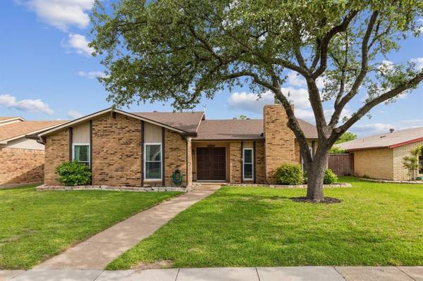 5620 Tyler Street, The Colony, TX 75056