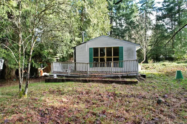 Gabriola Island, BC V0R 1X2,831 Carmen Cres