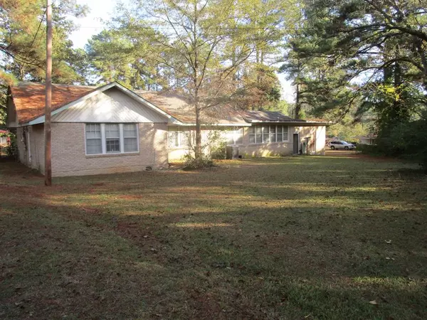 Springhill, LA 71075,209 Willow