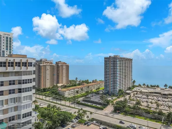 Hallandale Beach, FL 33009,1965 S Ocean Dr  #3F