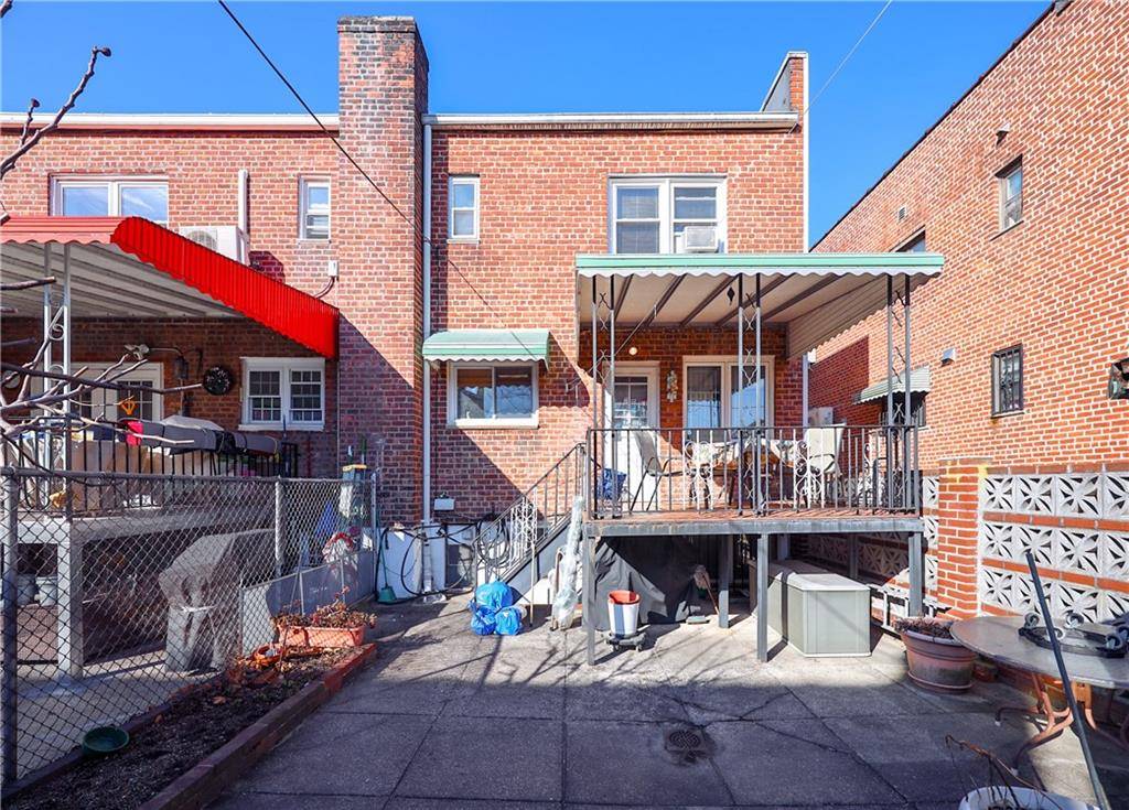 Brooklyn, NY 11223,228 Avenue T