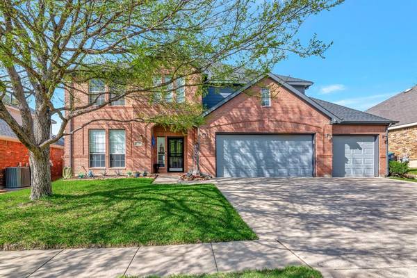 5117 Saint Croix Lane, Fort Worth, TX 76137