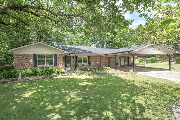 668 County Road 2436,  Mineola,  TX 75773