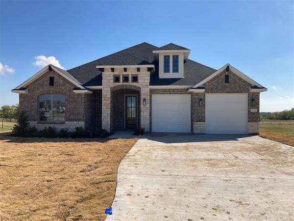 6698 Red Wing Lane,  Sanger,  TX 76266