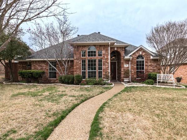 1921 Switzerland Avenue, Plano, TX 75025