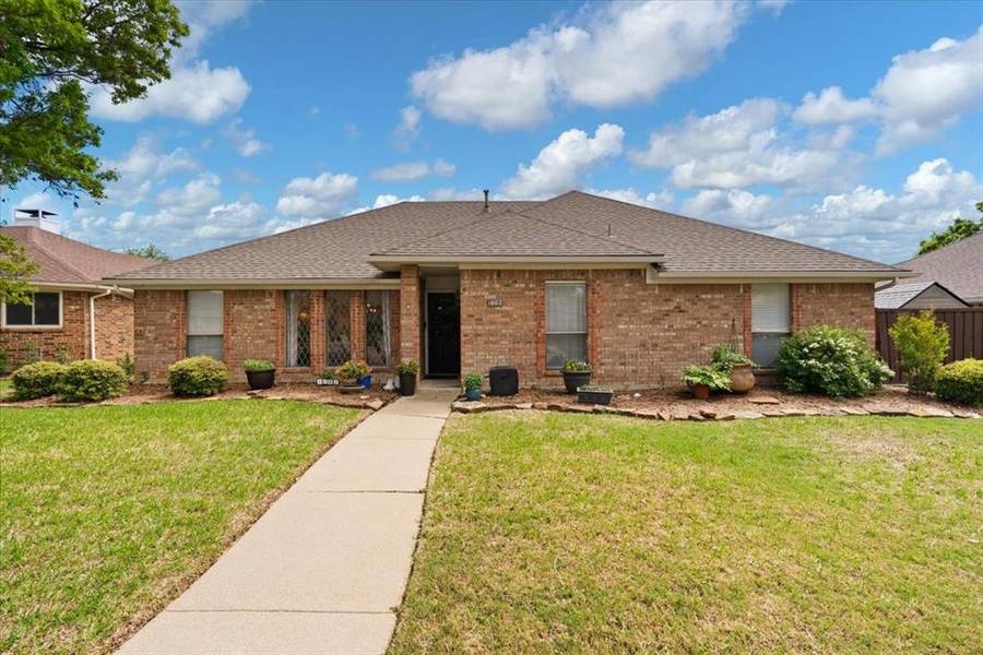 1602 Ginger Drive, Carrollton, TX 75007