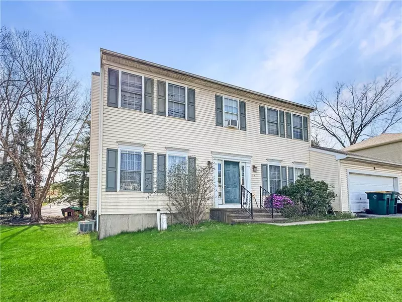 109 Forest Line Road, Palmer Twp, PA 18045