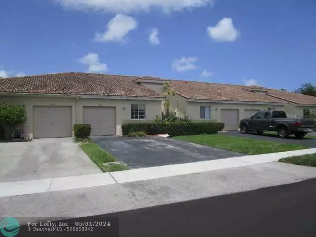 4960 SW 32ND AVE, Dania Beach, FL 33312