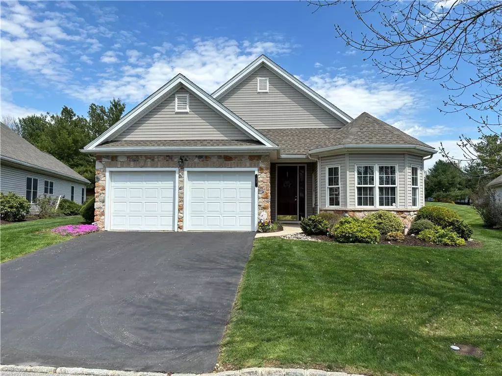 Palmer Twp, PA 18045,52 Glenmoor Circle North