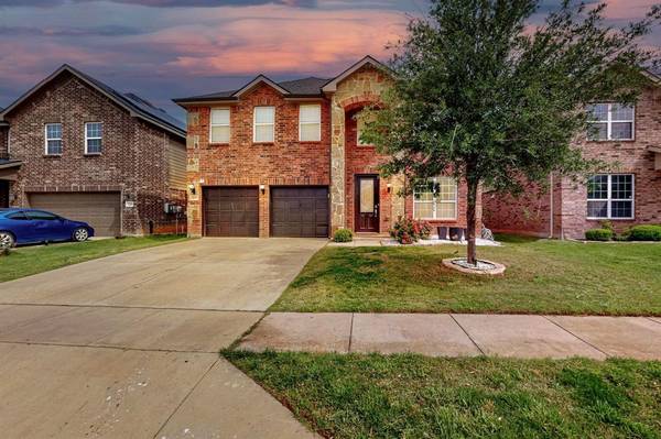 2233 Juarez Drive, Fort Worth, TX 76177