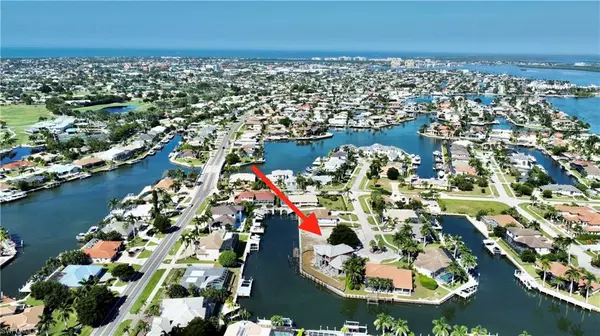 Marco Island, FL 34145,434 Tarpon CT