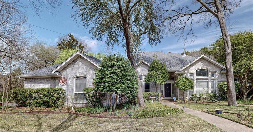 716 Sherwood Court, Cedar Hill, TX 75104