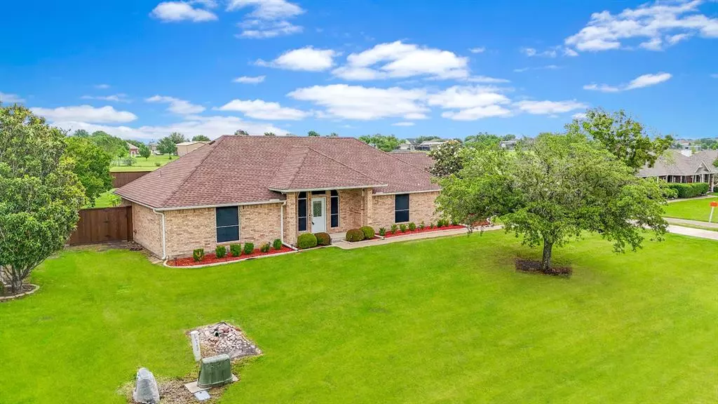 9189 Homestead Lane, Forney, TX 75126