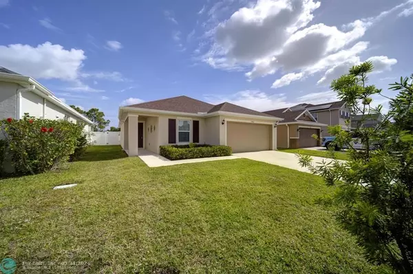 Port St Lucie, FL 34983,5485 NW Pine Trail Cir