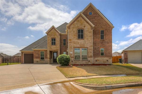 1683 Pecos Court,  Burleson,  TX 76028