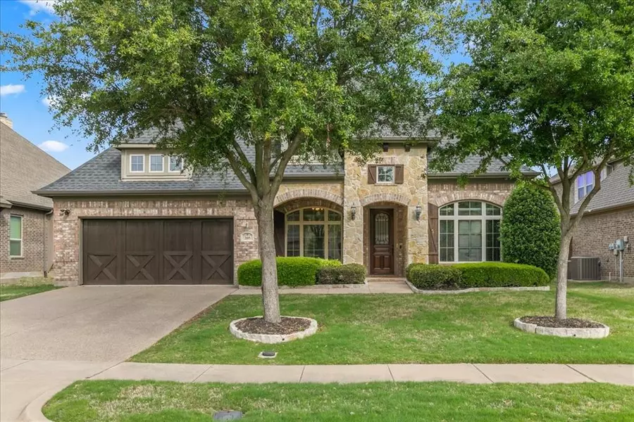 205 Rock Tree Court, Mansfield, TX 76063