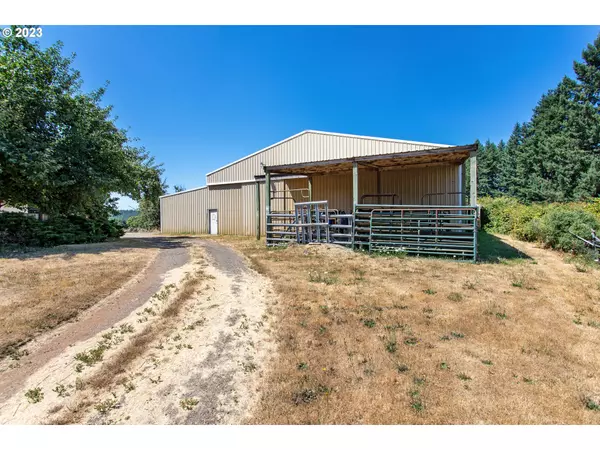 Estacada, OR 97023,26425 S HILLOCKBURN RD