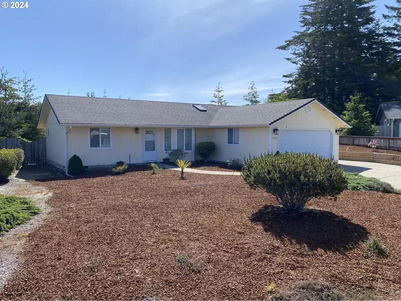 1360 ZEBRAWOOD CT, Florence, OR 97439