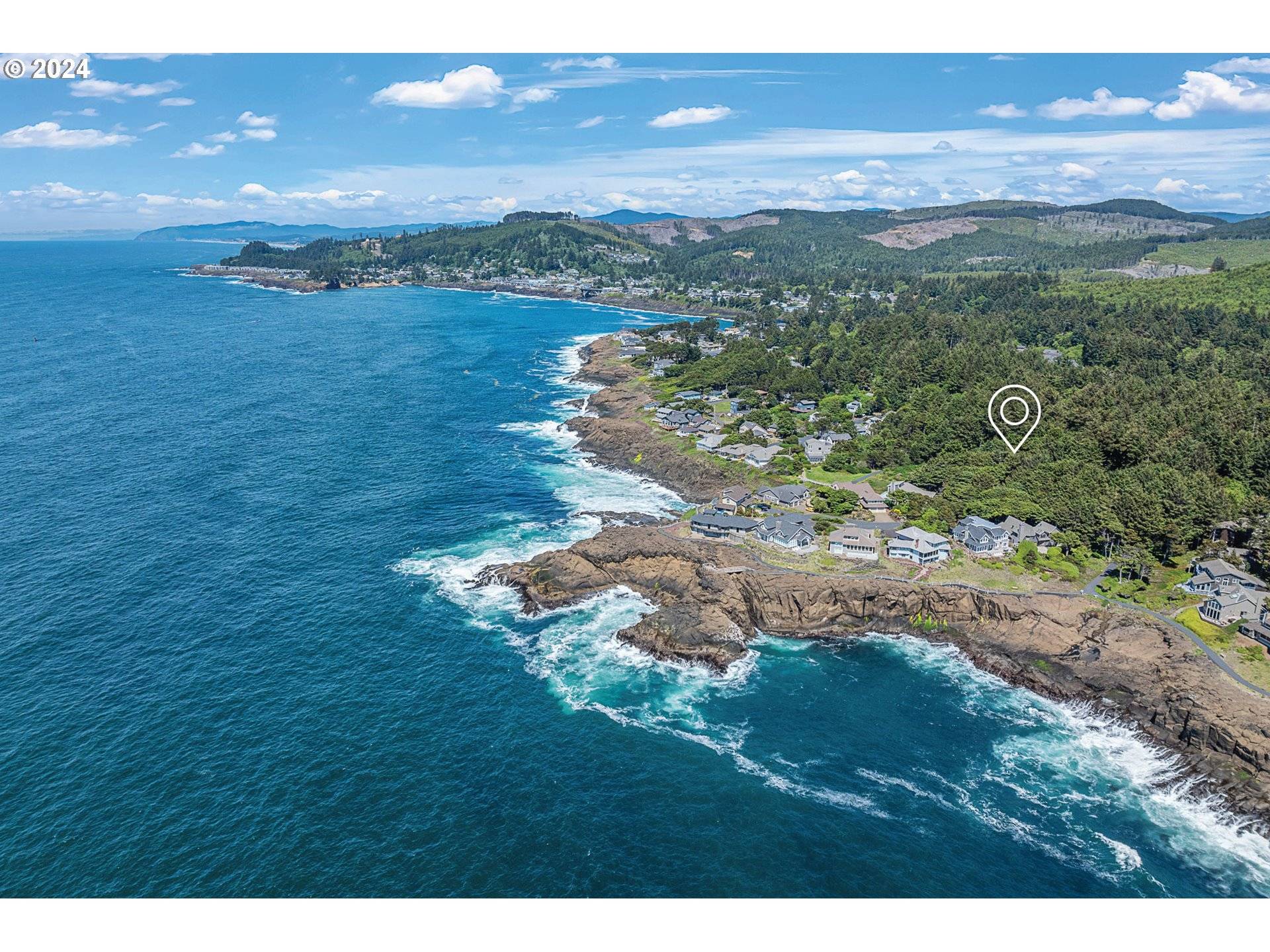 Depoe Bay, OR 97341,440 SW COVE PT
