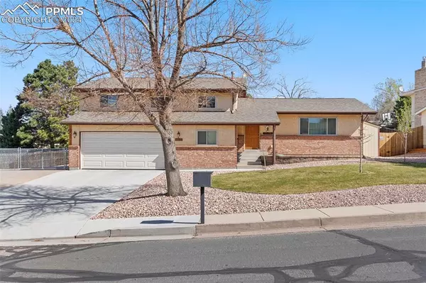 5210 Wagon Master DR, Colorado Springs, CO 80917