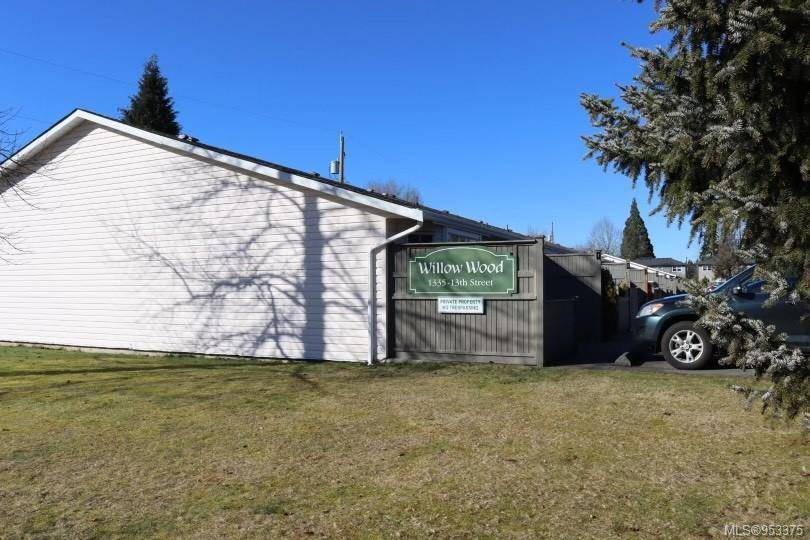 Courtenay, BC V9N 7B6,1335 13th St #15