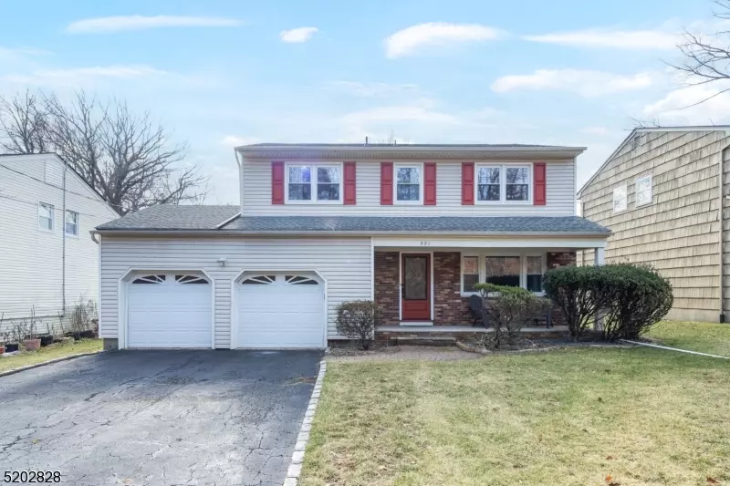 221 Bryant Ave, Springfield Twp., NJ 07081