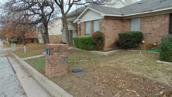 Arlington, TX 76016,2401 Miguel Lane