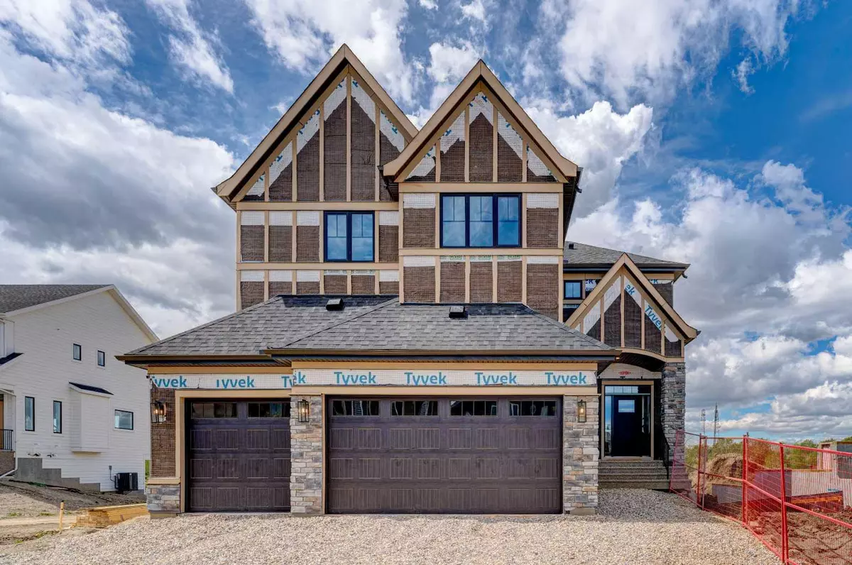 Calgary, AB T2H 5C3,637 Quarry WAY SE