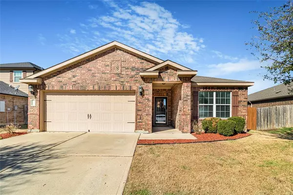 12938 Azure Heights Place,  Rhome,  TX 76078