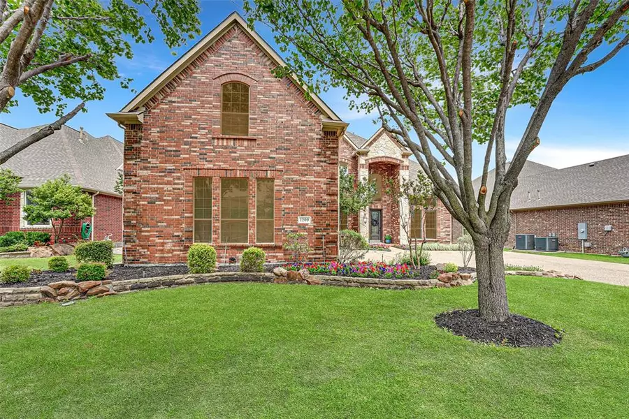 1209 Lakebreeze Drive, Garland, TX 75043