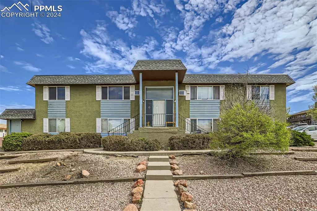 Colorado Springs, CO 80915,6450 Chippewa RD