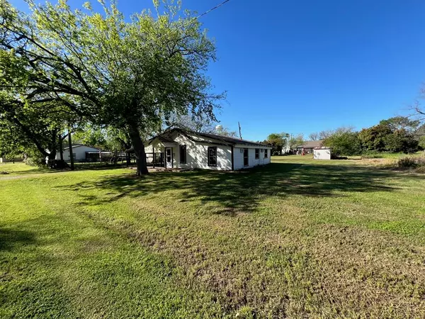 Hubbard, TX 76648,405 Mulberry Avenue