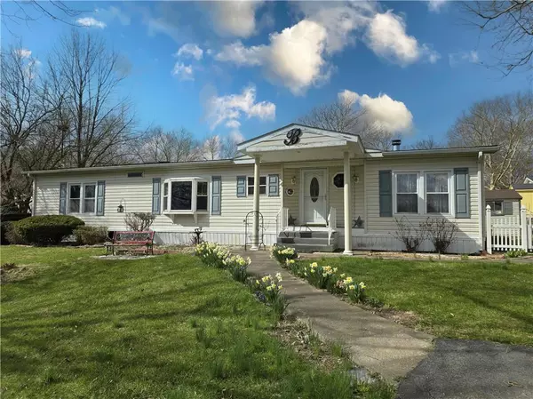 4 Woodsdale Court, Moore Twp, PA 18014