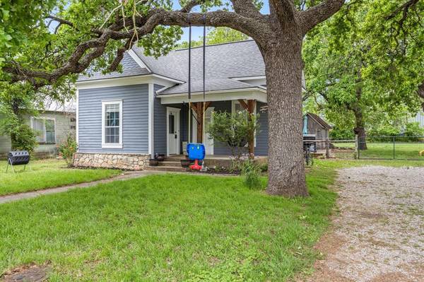 646 N Race Street, Stephenville, TX 76401