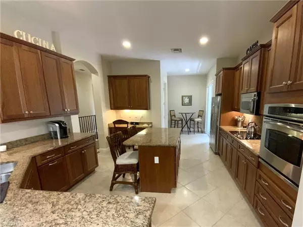 Naples, FL 34110,1315 Remington WAY 1201