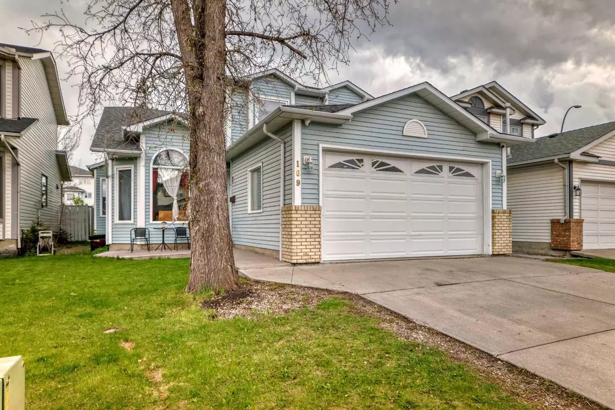 Calgary, AB T3A4Z6,109 Hidden Valley PL