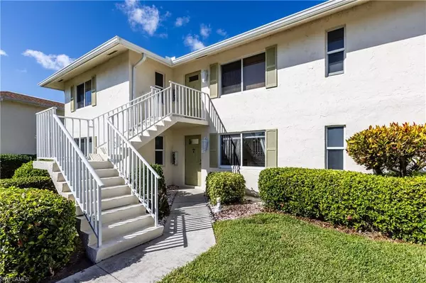 581 Teryl RD 2277, Naples, FL 34112