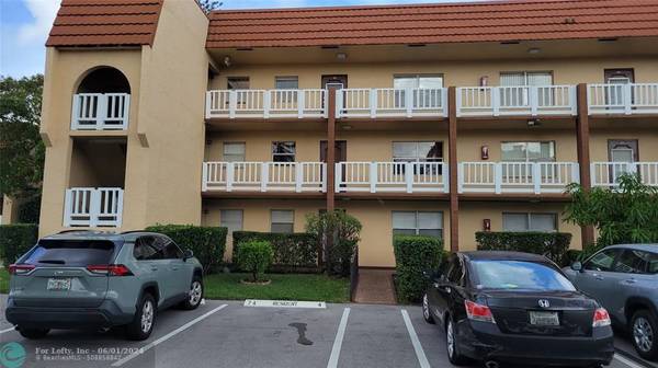 8891 Sunrise Lakes Blvd  #101,  Sunrise,  FL 33322