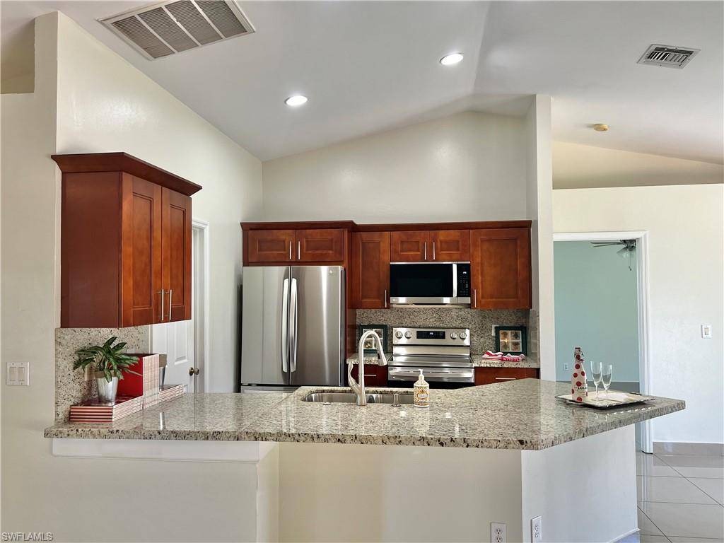 Cape Coral, FL 33914,4024 16th PL