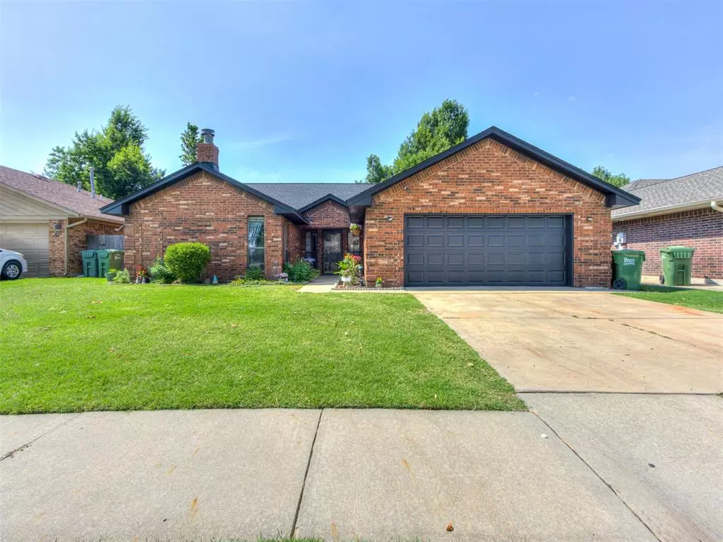 Yukon, OK 73099,1420 Chimney Hill Drive