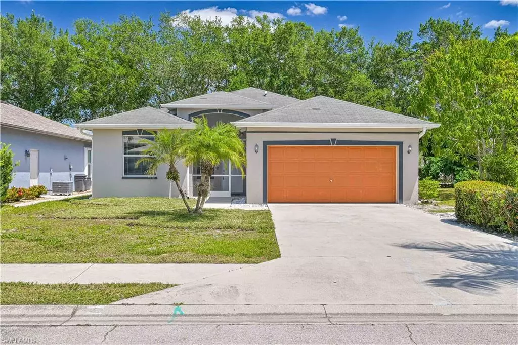 Naples, FL 34104,238 Stanhope CIR