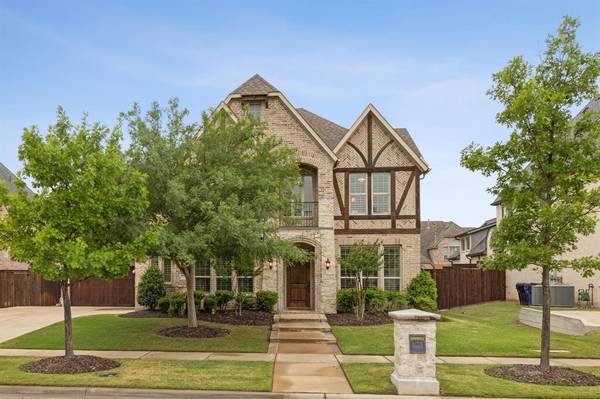 7373 Fiore Lane,  Frisco,  TX 75034