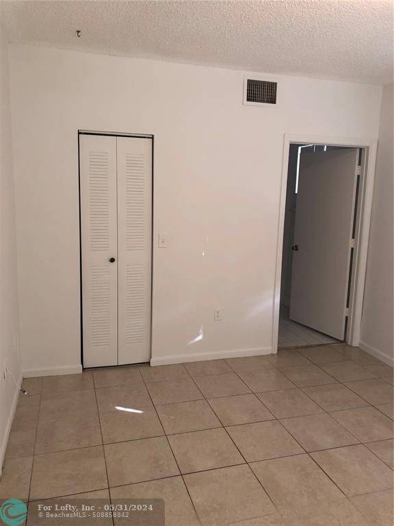 Hollywood, FL 33024,3221 Sabal Palm Mnr  #102