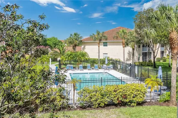 Naples, FL 34104,395 Robin Hood CIR 201