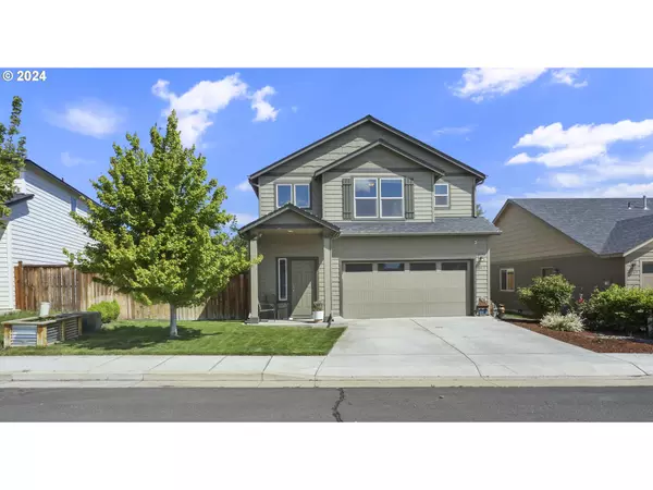 1015 HERITAGE LOOP, The Dalles, OR 97058