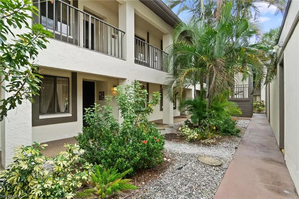 Naples, FL 34113,5857 Rattlesnake Hammock RD 106