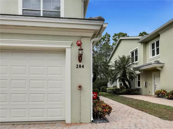 Naples, FL 34105,1445 Mariposa CIR 204