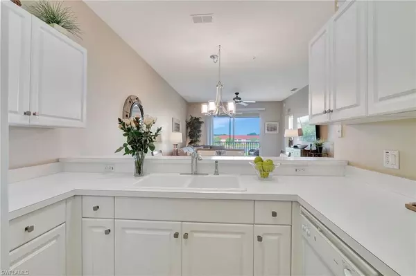 Naples, FL 34119,2720 Cypress Trace CIR 2939