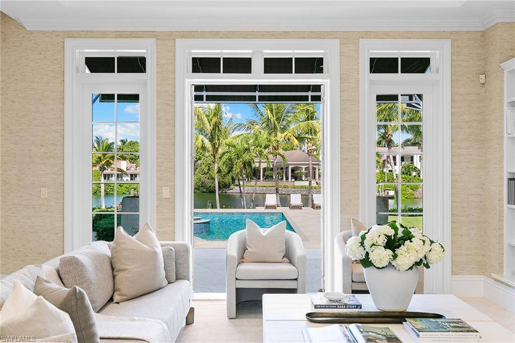 Naples, FL 34102,885 Admiralty Parade