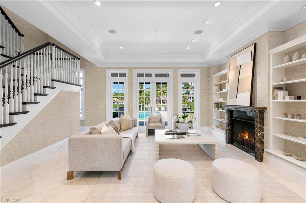 Naples, FL 34102,885 Admiralty Parade